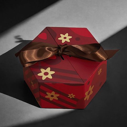 Gift packaging