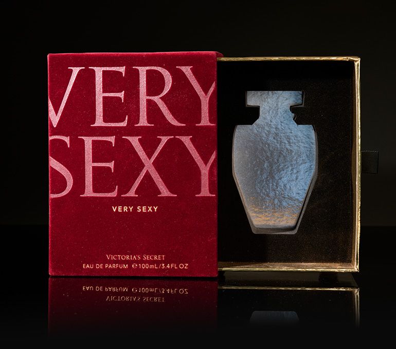 Embossing velvet package