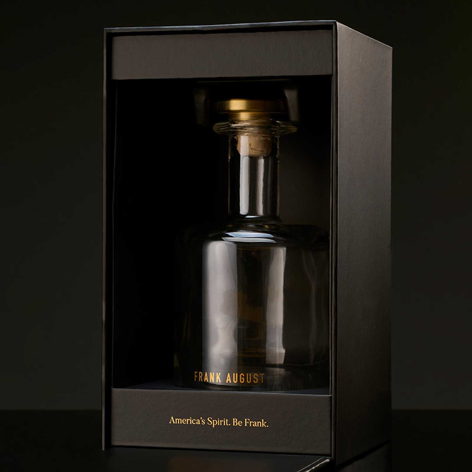 Custom Luxury Packaging Solutions MOQ 500 Premium Black Wine Packaging Boxes Rigid Paper Box Designer Branding Magnetic Packaging