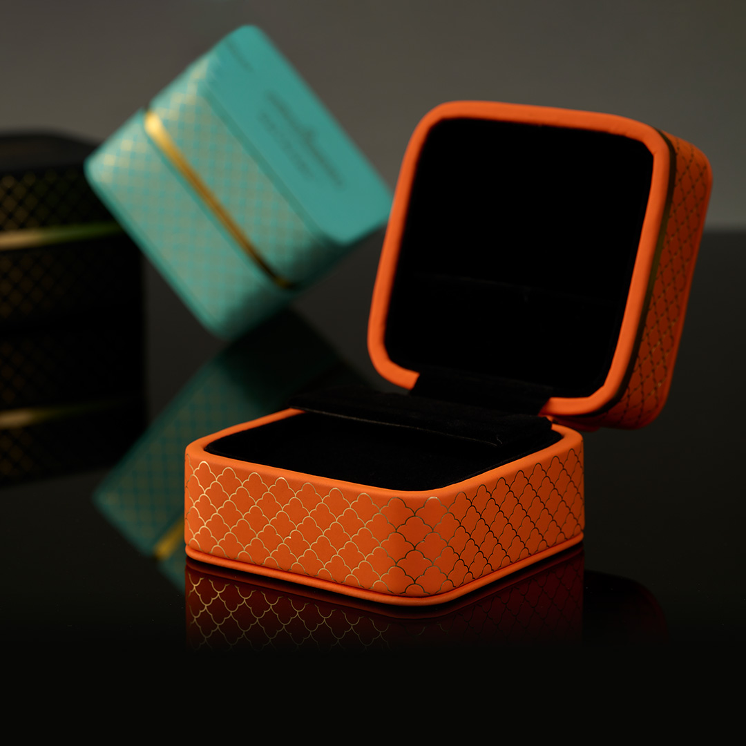 Creative Luxury Packaging Leather Jewelry Gift Packaging Custom Necklace Ring Jewellery Packaging Boxes With Logo